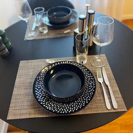 30 Min From Munich & S-bahn With Garden Apartment *