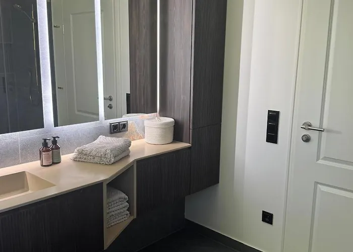 Daire 30 Min From Munich & S-bahn With Garden *